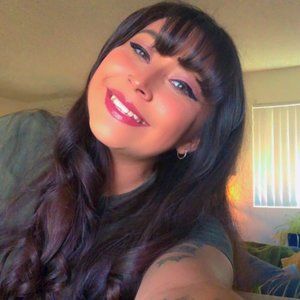 Meet your Posher, Pamela